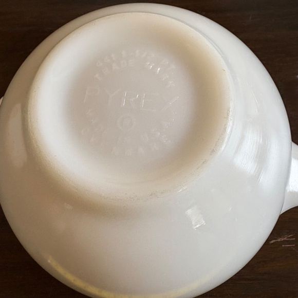 4 vintage Pyrex gooseberry Cinderella bowls 1950s 441 442 443 444  (faded) - Picture 5 of 16